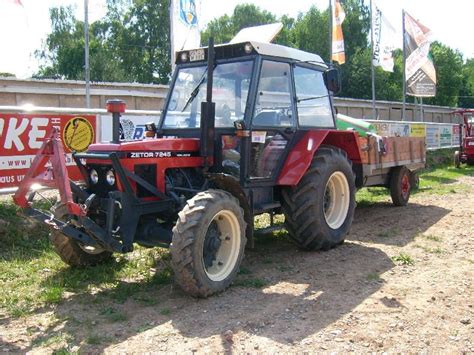 Obraz traktor Zetor 7245 #666550 - Galeria rolnicza agrofoto