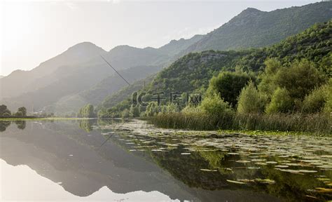 黑湖湖，杜米托尔国家公园，黑山高清摄影大图-千库网