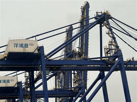 洋浦港（Yangpu Port），是中国海南省洋浦经济开发区港口……