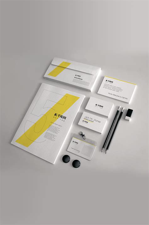 vi设计手册全套模板案例欣赏.vi设计手册步骤-成都顺时针VI设计公司