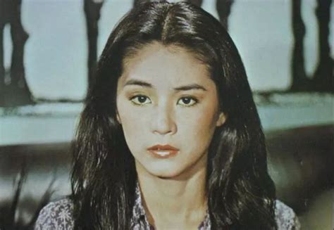 1977年林青霞主演《我是一片云》主题曲，演唱:凤飞飞_腾讯视频