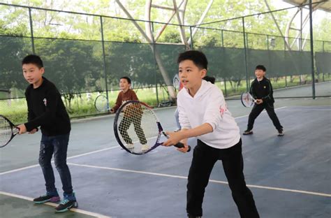 感受网球魅力 绽放运动活力 - 武汉市育才第二寄宿小学