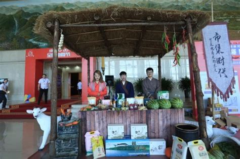 宁夏电商“666”| 彭阳县农村电商公共服务运营中心：孵化草根的野生力量