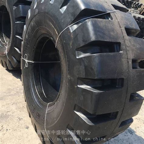 供应异形矿山作业车轮胎45/65-45L-5加深花纹 巨型工程轮胎 三包