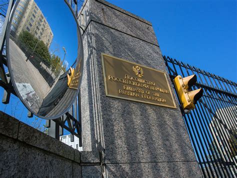 美俄驻华大使馆，在中文互联网上互怼_凤凰网