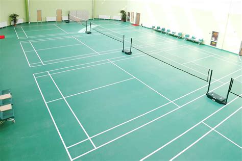 标准的羽毛球场的长和宽还有网高是多少？ 羽毛球场理工学科体育运动