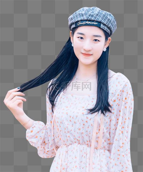 甜美女生头像戴贝雷帽