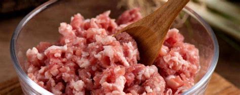 猪肉泥用什么部位肉做最好 猪肉泥适合用哪个部位的肉做_知秀网