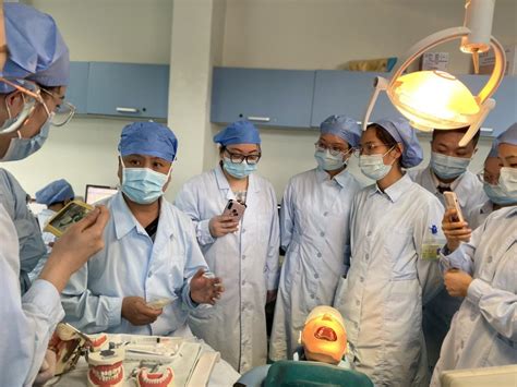 口腔医学院赴广德市人民医院、南京市江北口腔医院开拓实习就业一体化基地