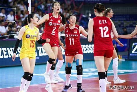 中国女排横扫波兰 3-0豪取世联赛八连胜_体育新闻_海峡网