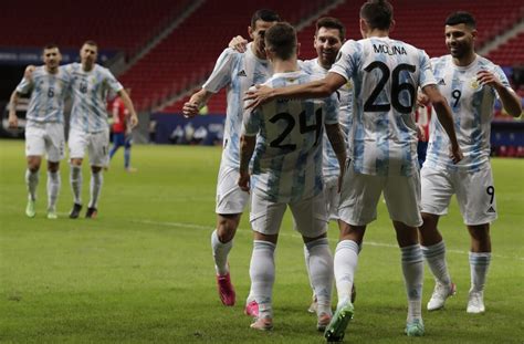 6月20日美洲杯前瞻-阿根廷喜提两连胜,乌拉圭无力走出困境|美洲杯|乌拉圭|阿根廷_新浪新闻