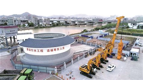 新建路水西关街口水管道破裂 寒冬百余人员连夜抢修-住在龙城