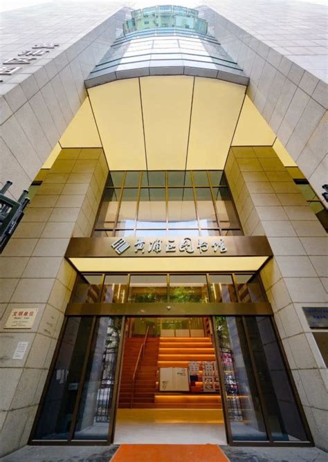 先睹为快！全面焕新的黄浦区图书馆26日起对外开放——上海热线HOT频道