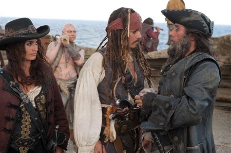 Pirates Of The Caribbean On Stranger Tides: El nuevo poster y el ...