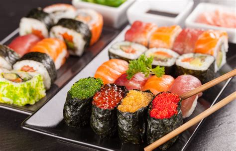 2023争鲜回转寿司(大宁国际店)美食餐厅,各种寿司都挺好吃的。吃了双...【去哪儿攻略】