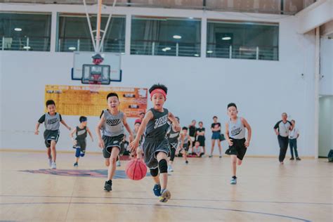 体育培训篮球班招生宣传单