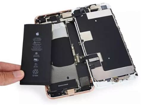 苹果iphone8电池拆卸图文操作教程 | 极客32