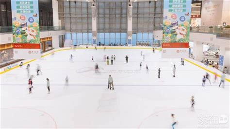 商业中心内景溜冰场高清图片下载-正版图片500777389-摄图网