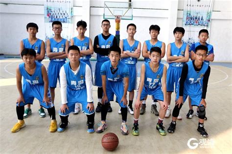 篮球之韵显魅力素质教育再攀高 - 内容 - 东安三村小学网站