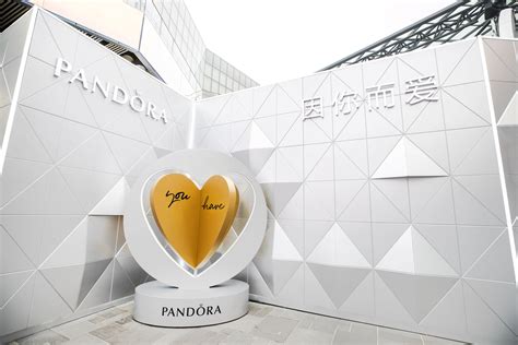 PANDORA潘多拉 LOVE MAY“因你而爱” 映画立方于北京浪漫启动 _凤凰网