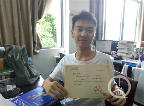 不得了 ! 仙桃19岁小伙成为重庆大学最小的再读博士
