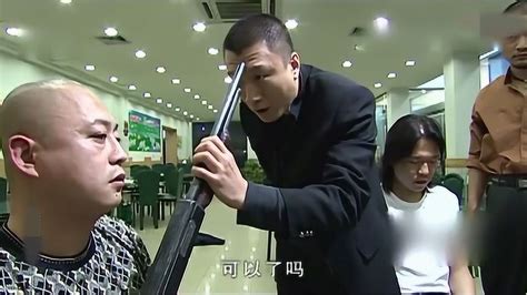 征服：刘华强给封彪的那把枪里，100%有子弹，但可能少了一样东西 - 知乎