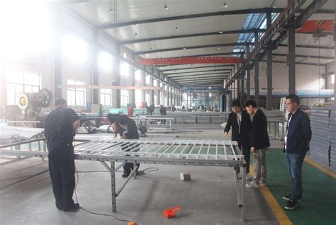 厂房设备 - 徐州威峰护栏有限公司