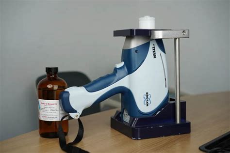 便携式X射线分析仪在油品中的应用_铂悦仪器（上海）有限公司