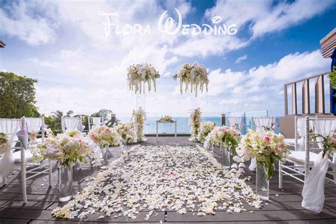 普吉岛婚礼案例分享|情人节那天，我在普吉岛的“网红酒店NAKA”办了一场小众的草坪婚礼。 - 知乎