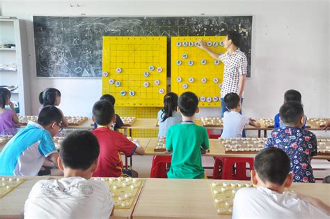 我馆成功举办暑假少儿围棋、象棋培训班-雷州市人民政府网站