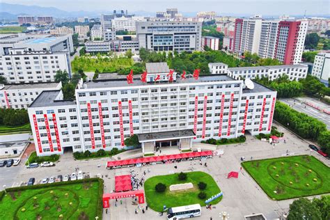 2020级的后浪们，辽宁工业大学欢迎你-辽宁工业大学