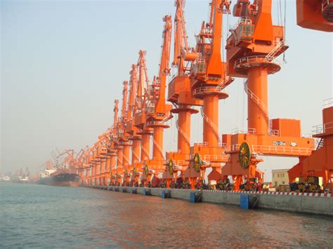 当代广西网 -- 防城港：30万吨级码头建设正酣
