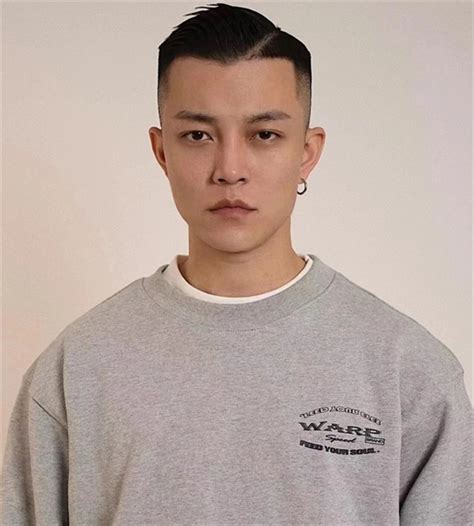 油头发型图片