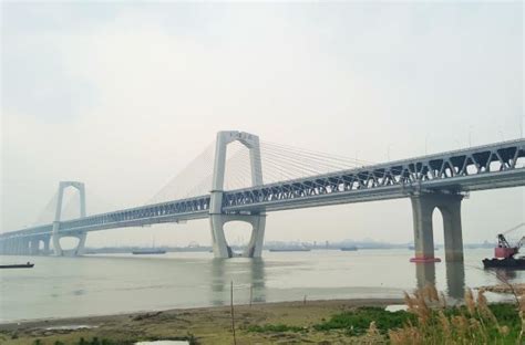 安徽芜湖长江三桥公路桥通车-人民图片网
