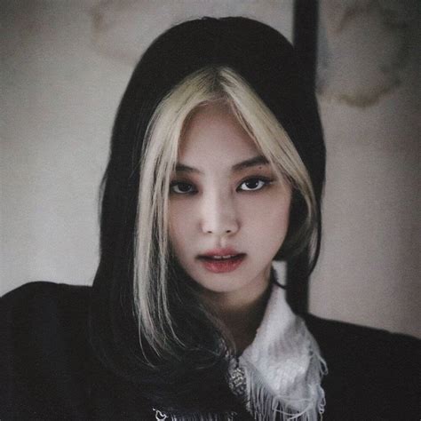 珍妮温柔头像高清女生