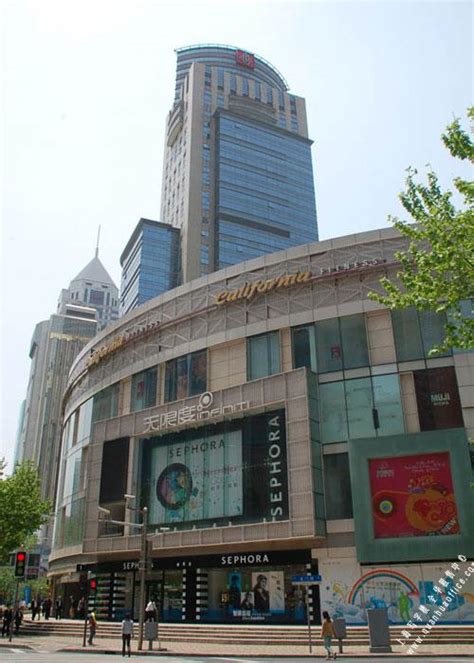 今年年底上海还有18个商场要开业！5个大牌商场在建_搜铺新闻