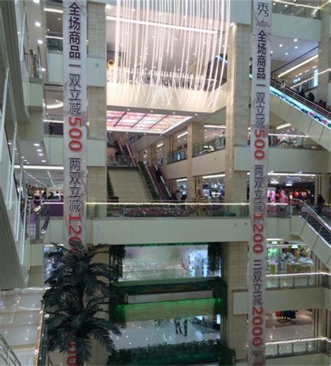 西安赛格国际购物中心商场商铺出租/出售-价格是多少-西安商铺-全球商铺网