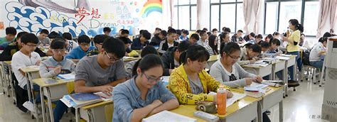 【招聘】安顺二中2022年公开招聘公费师范生简章_安顺市第二高级中学