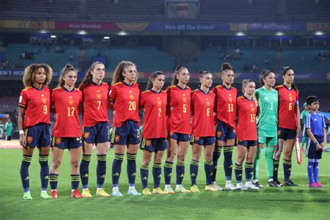 10月18日19:00，中国女足唯有战胜西班牙才能小组出线-直播吧