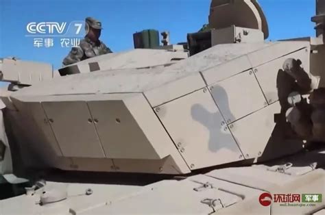 中国——ZTZ-99A主战坦克阅兵涂装版模型