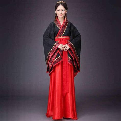 .中国汉族的传统服饰的来历和特色是什么? 民俗