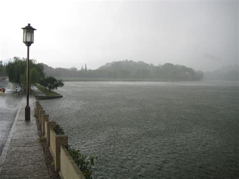 【雨中西湖摄影图片】杭州西湖风光摄影_lily在线_太平洋电脑网摄影部落