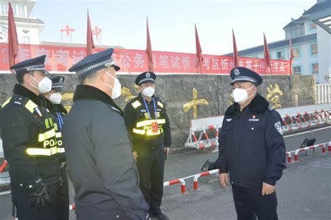 忻州市公安局局长杨梅喜一行到五台山石咀检查站视察工作