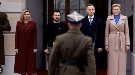 乌克兰总统泽连斯基对波兰进行国事访问_凤凰网视频_凤凰网