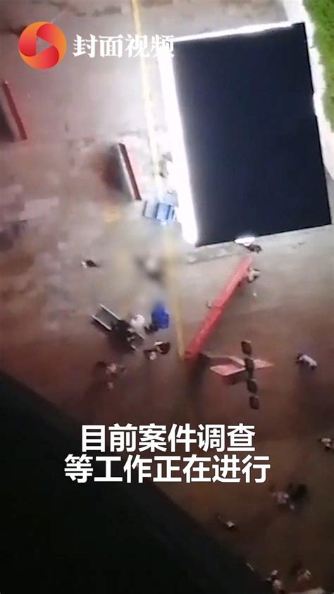 广东一男子持刀砍死他人后逃跑 从43楼跳下砸中路过女子双双身亡_手机新浪网