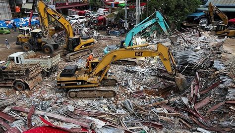 柬埔寨大楼坍塌致28死 4名涉事中国公民被诉过失杀人_凤凰网