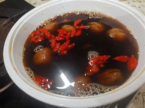【补气血鱼胶汤的做法步骤图，怎么做好吃】鲜生的海_下厨房