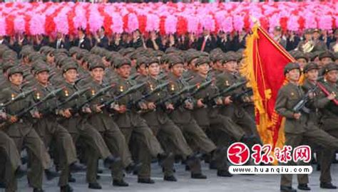 朝鲜举行“历史最大规模阅兵”(组图) 国际新闻 烟台新闻网 胶东在线 国家批准的重点新闻网站