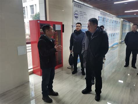 中国工程院院士侯保荣在准东经济技术开发区考察调研-新疆维吾尔自治区科学技术协会
