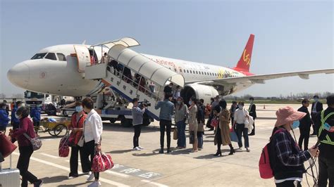 首航爆满！信阳明港机场直飞珠海航线今日开通|首航|明港|信阳_新浪新闻
